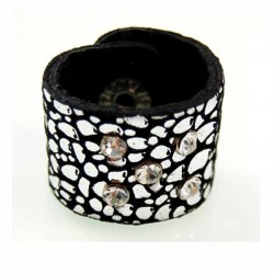 EE2233B    LEATHER RING
