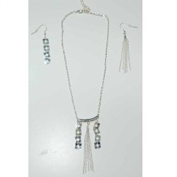 CN0240E  NECKLACE AND EARRING SET